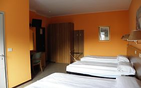Hotel Corona